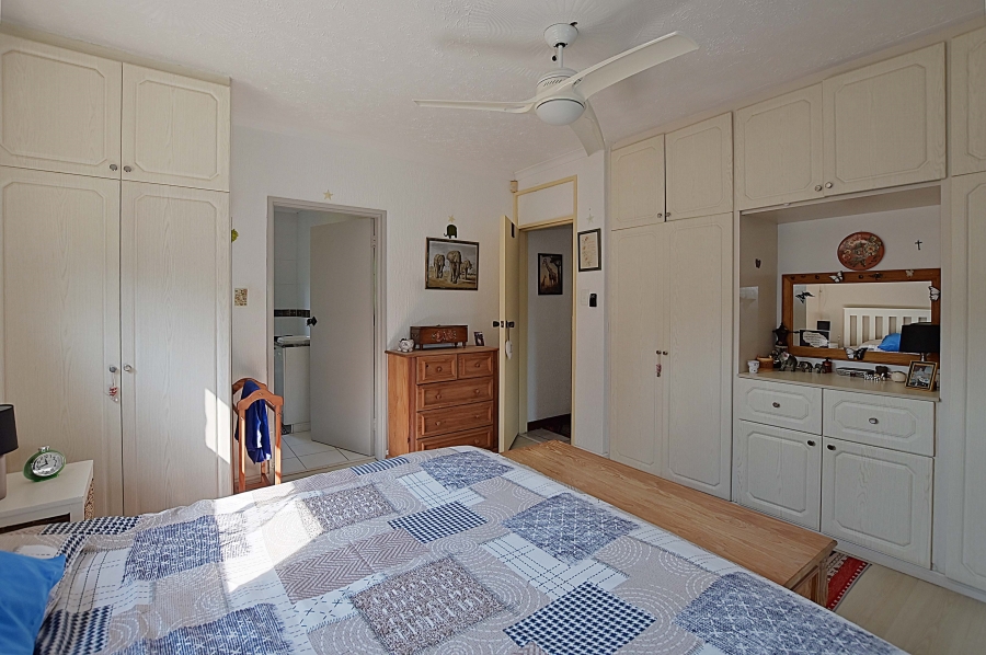 7 Bedroom Property for Sale in Bloubergrant Western Cape